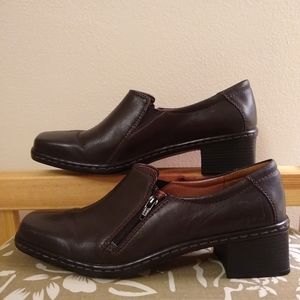 Josef Seibel side zipper darkest brown loafer